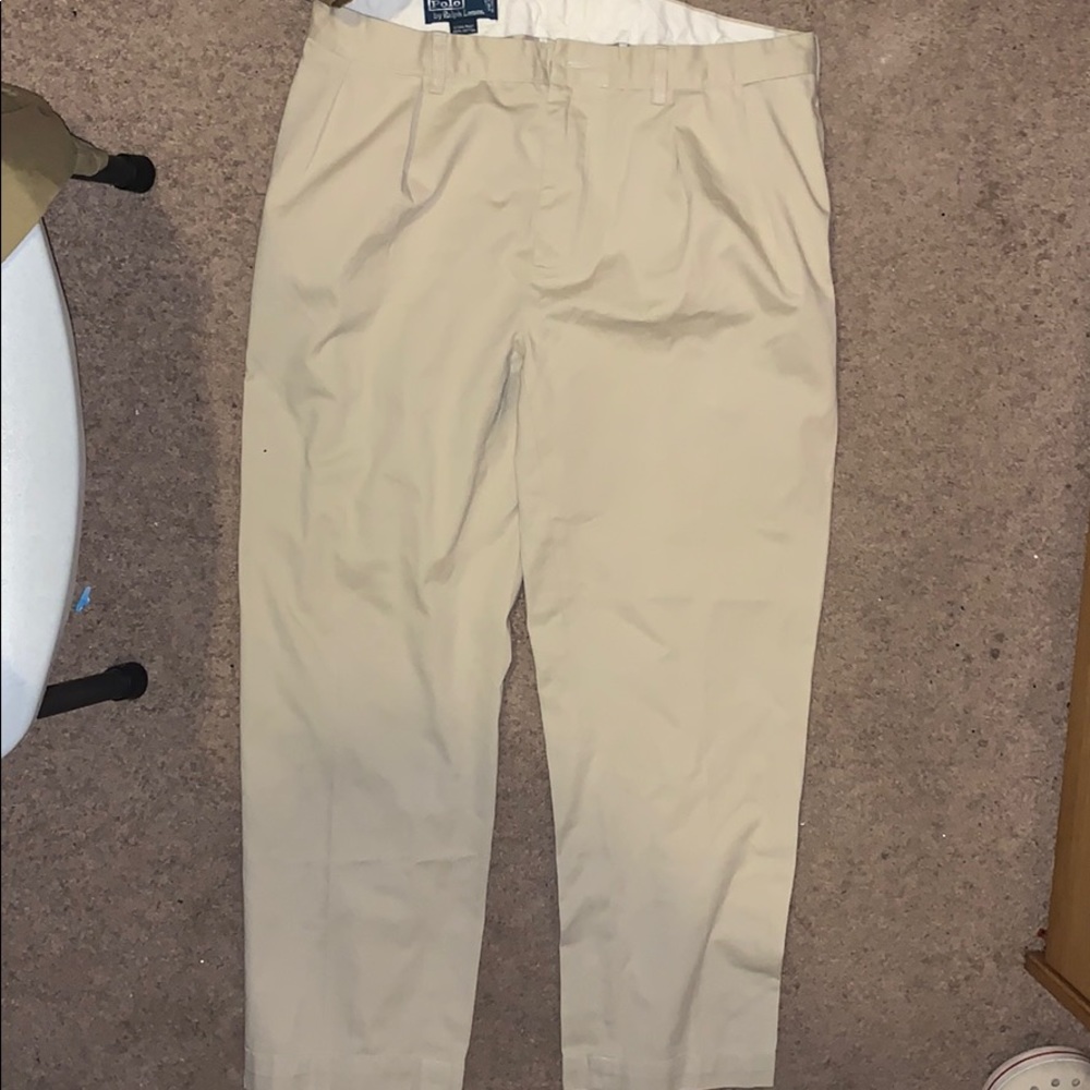 Light khaki men’s Polo pants